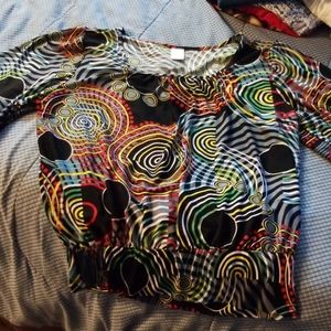 Bright circle shirt